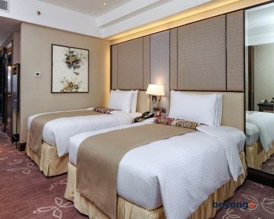 Diamond Hotel Philippines 18