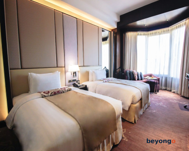 Diamond Hotel Philippines 19