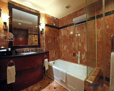 Diamond Hotel Philippines 27