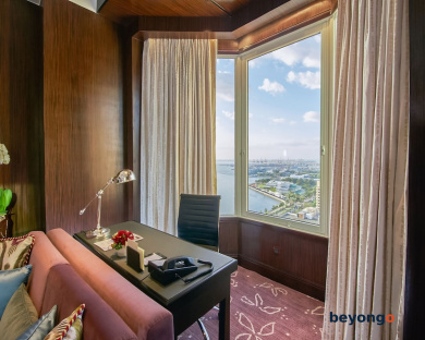 Diamond Hotel Philippines 33