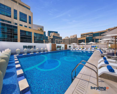 DoubleTree by Hilton Dubai - Business Bay 12