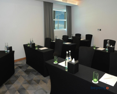 DoubleTree by Hilton Dubai - Business Bay 98