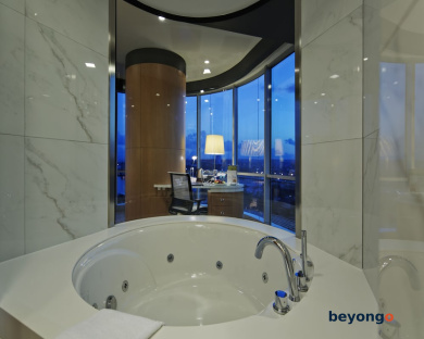 Doubletree by Hilton Istanbul Moda 100