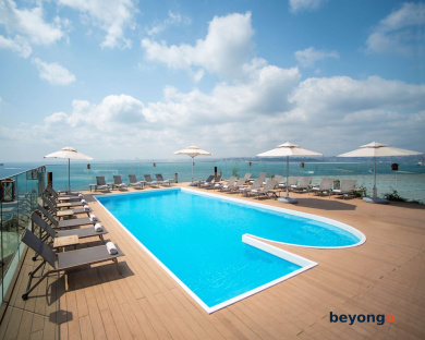 Doubletree by Hilton Istanbul Moda 11