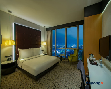 Doubletree by Hilton Istanbul Moda 37