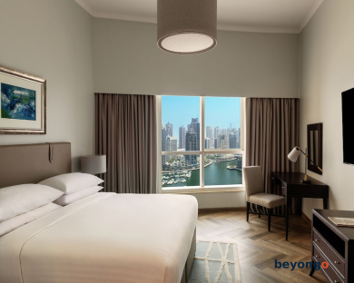 Dubai Marriott Harbour Hotel and Suites 19