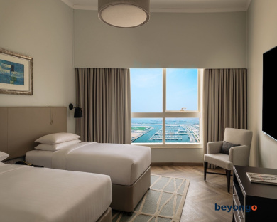 Dubai Marriott Harbour Hotel and Suites 20