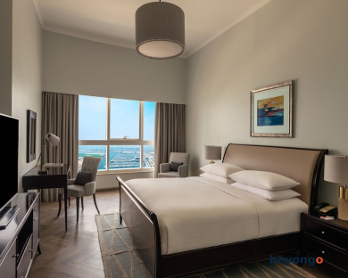 Dubai Marriott Harbour Hotel and Suites 21