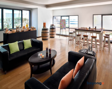 Dubai Marriott Harbour Hotel and Suites 56