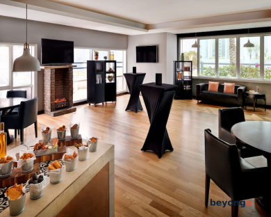 Dubai Marriott Harbour Hotel and Suites 57