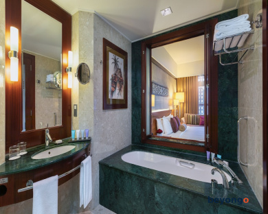Dusit Thani Dubai 11