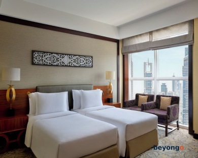 Dusit Thani Dubai 18