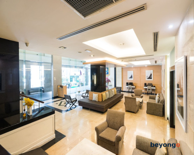 Evergreen Place Siam by UHG 9