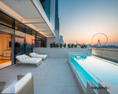 FIVE LUXE 112