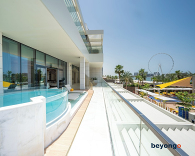 FIVE LUXE 12