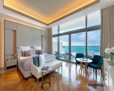 FIVE LUXE 29