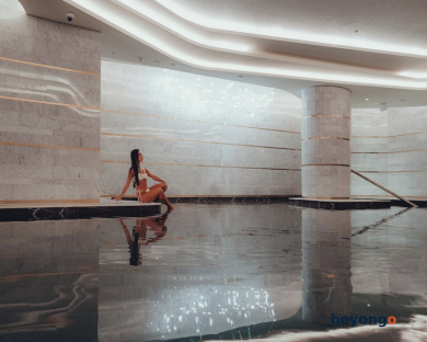 FIVE LUXE 8