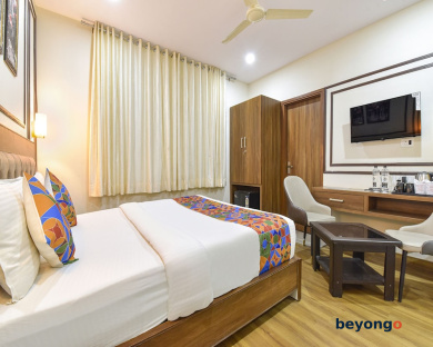 Fabhotel Lfc 18