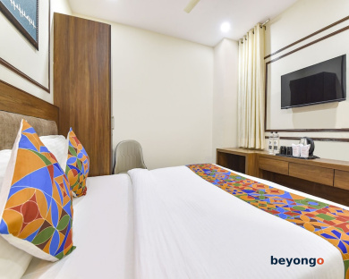 Fabhotel Lfc 33