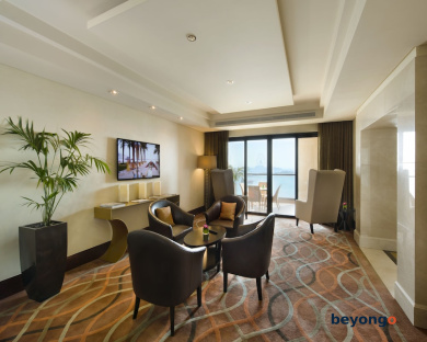 Fairmont The Palm 116