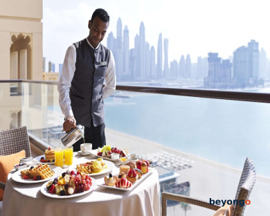 Fairmont The Palm 130