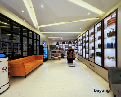 Fairway Colombo - Sri Lanka's First Hotel With Robot Technology 17
