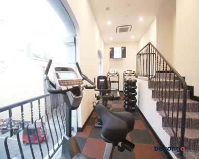 Fairway Colombo - Sri Lanka's First Hotel With Robot Technology 23