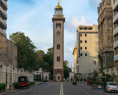 Fairway Colombo - Sri Lanka's First Hotel With Robot Technology 4