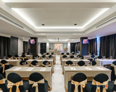 Fifth Jomtien Pattaya 85