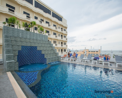 Flipper House Hotel 10