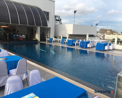 Flipper House Hotel 7