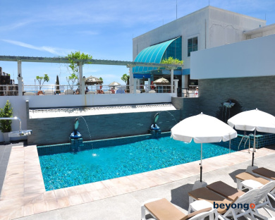 Flipper House Hotel 8