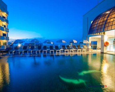 Flipper House Hotel 9