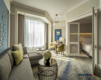 Four Seasons Hotel Singapore 38