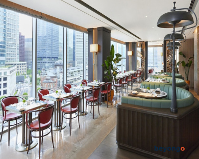 Four Seasons Hotel Tokyo at Marunouchi 17