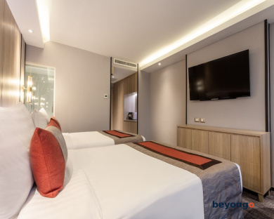 Grace Hotel 30