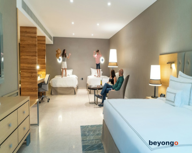 Grand Cosmopolitan Hotel 18