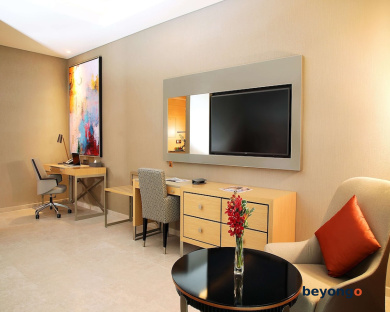 Grand Cosmopolitan Hotel 31