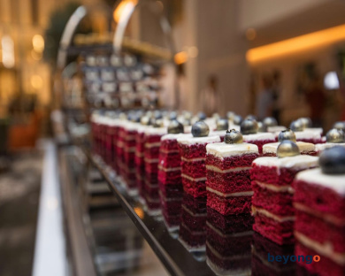 Grand Cosmopolitan Hotel 68
