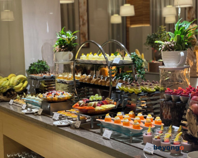 Grand Cosmopolitan Hotel 79