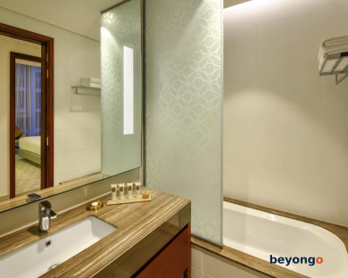 Grand Mercure Dubai City 35
