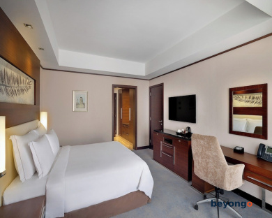 Grand Millennium Dubai 26