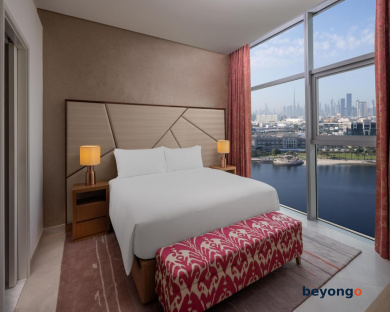 Hilton Dubai Creek Hotel and Residences 17
