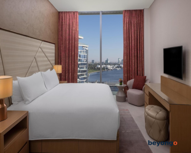 Hilton Dubai Creek Hotel and Residences 19