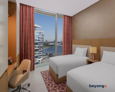 Hilton Dubai Creek Hotel and Residences 20