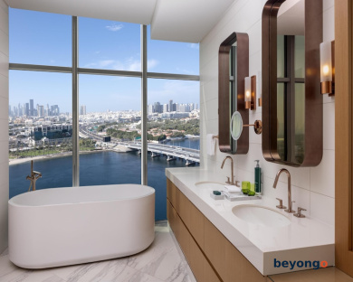 Hilton Dubai Creek Hotel and Residences 23