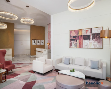 Hilton Dubai Creek Hotel and Residences 3