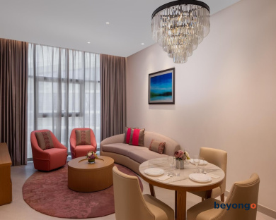 Hilton Dubai Creek Hotel and Residences 35