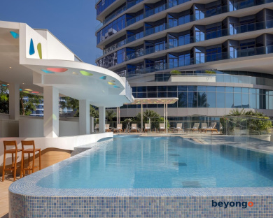 Hilton Dubai Creek Hotel and Residences 5
