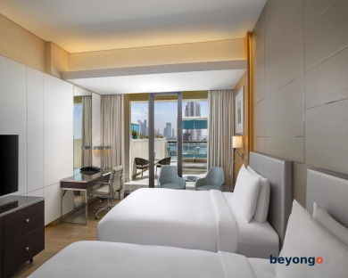 Hilton Dubai Palm Jumeirah 47